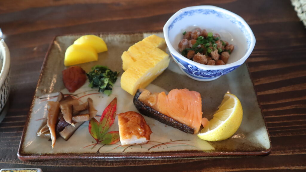 朝山家朝食